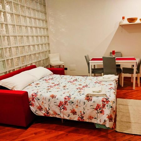 Charming Home Le Ruote Firenze Esterno foto